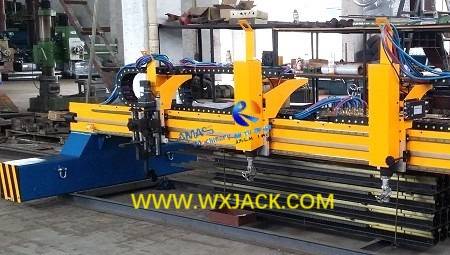 Fig1 CNC Plasma Plate Cutting machine 22