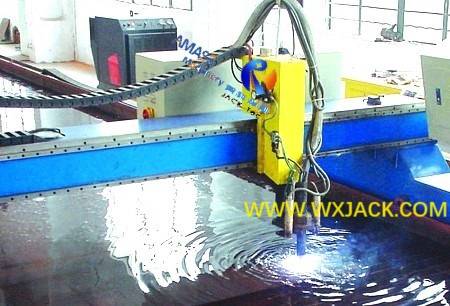 Fig3 CNC Plasma Cutting Machine 2