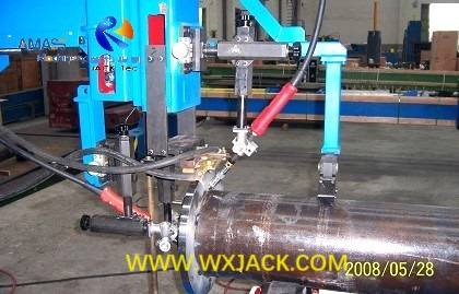 Fig1 Pipe Flange Welding Machine 3