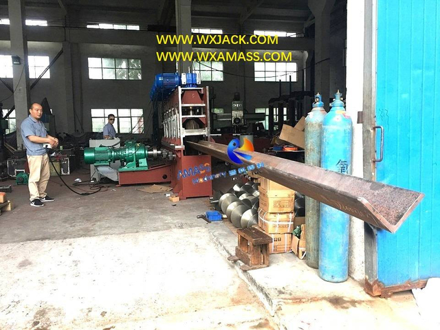 Fig2 Angle Steel Straightening Machine 11