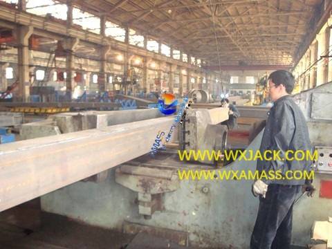 Fig2 BOX H Beam Horizontal Press Straightening Machine 1