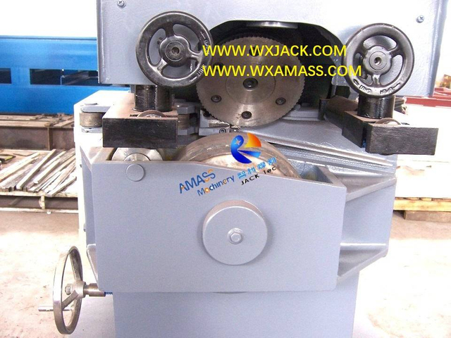 Fig38 Hobbing Cutter Small Edge Milling Machine 7