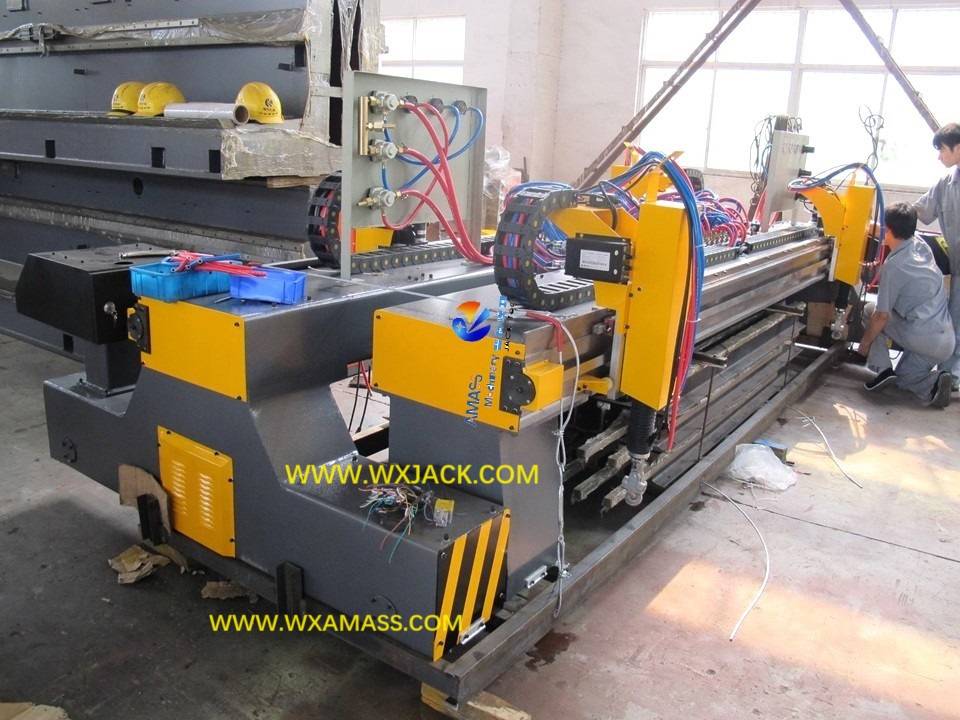 1 CNC Strip Plate Cutting Machine 24- IMG_4604