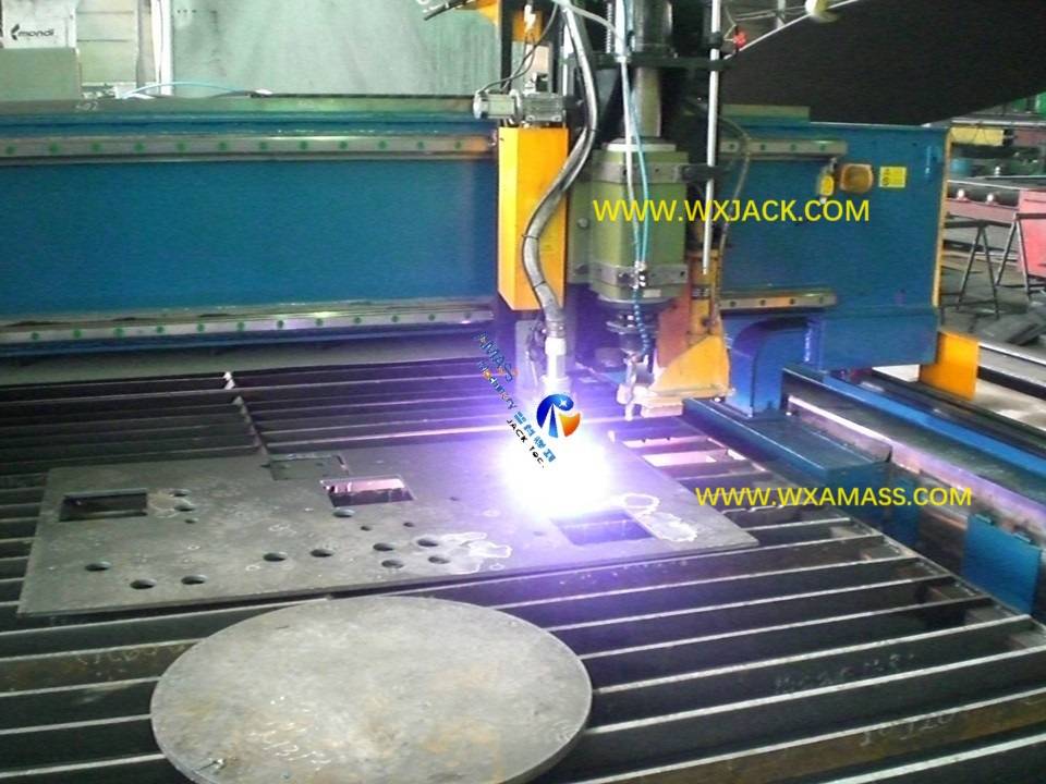 1 CNC Plate Cutting and Drilling Machine 1