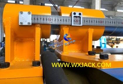 Fig5 BOX H Beam Horizontal Press Straightening Machine 6 IMG_1042