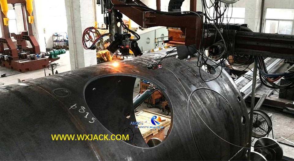 Multi Axis Advanced Management Automatic CNC Pipe Cutting Machine