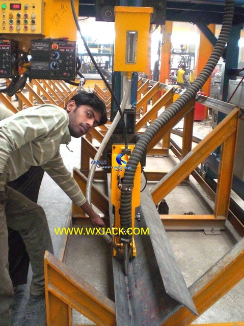 2 BOX I H Beam Welding Machine 49 CIMG1902