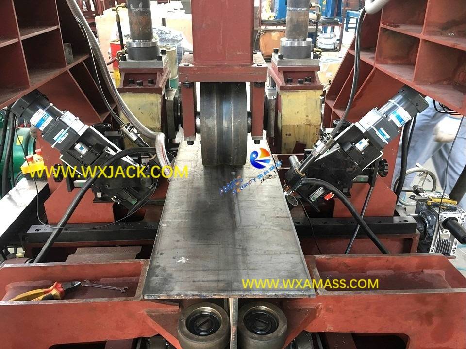 Medium ZHJ8018 Model 3 in 1 H Beam Assembly Weld Straighten Integral Machine