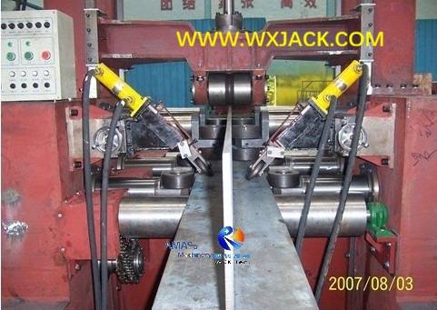 Fig3 I H Beam Assembly and Tack Welding Machine 10