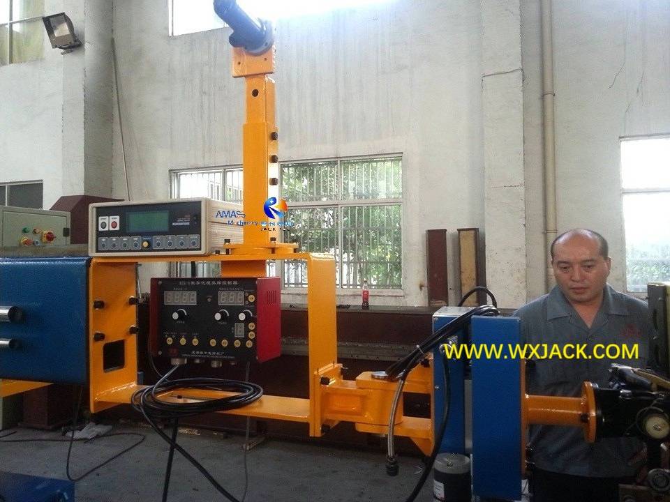 LHZ Medium Duty Travelable Trolley Column Manual Revolve Welding Manipulator