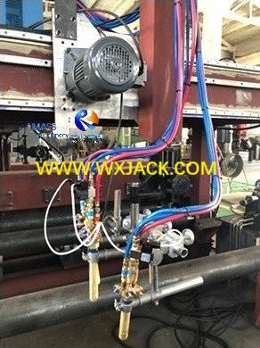 Fig4 Plate Butt Joint Welding Machine 4