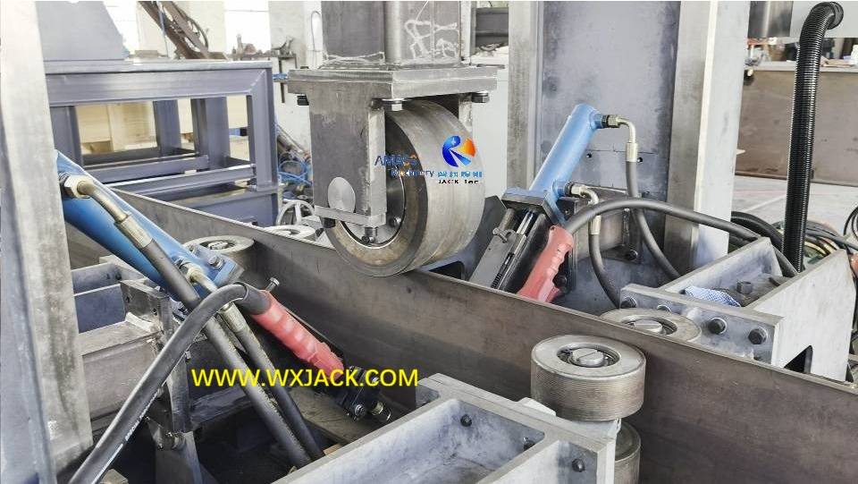 4 I H Beam Assembly Machine 19.jpg