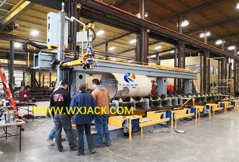 Fig11 CNC Steel Pipe Intersection Cutting Machine 2