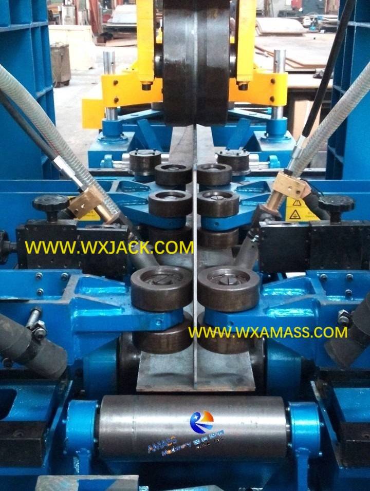 Vertical H Beam Welding Machine