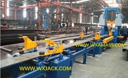 Fig3 H Beam 3 in 1 Assembly Welding Straightening Machine 61 20140427_094014