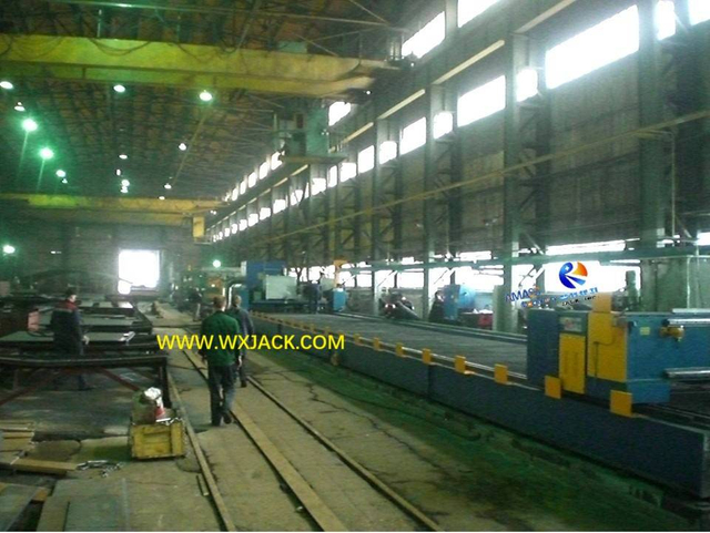 7 CNC Cutting and Drilling Machine 5 CIMG2293