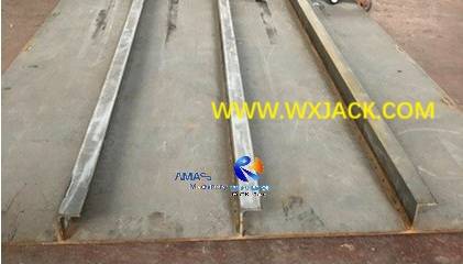 Fig4 Angle Steel Stiffened Plate Straightening Machine 4 IMG_2614