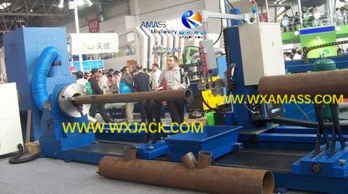 Fig3 CNC Pipe Intersection Cutting Machine 34