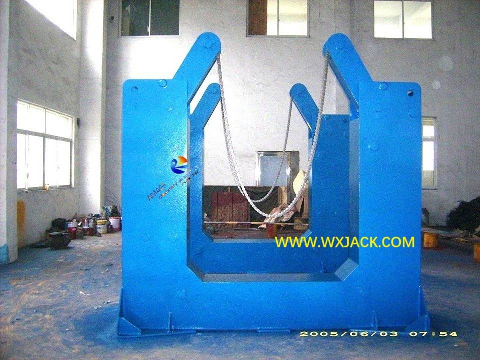 Double Individual U Frame Chain Manipulator Overturning Machine on Steel Structure Beam
