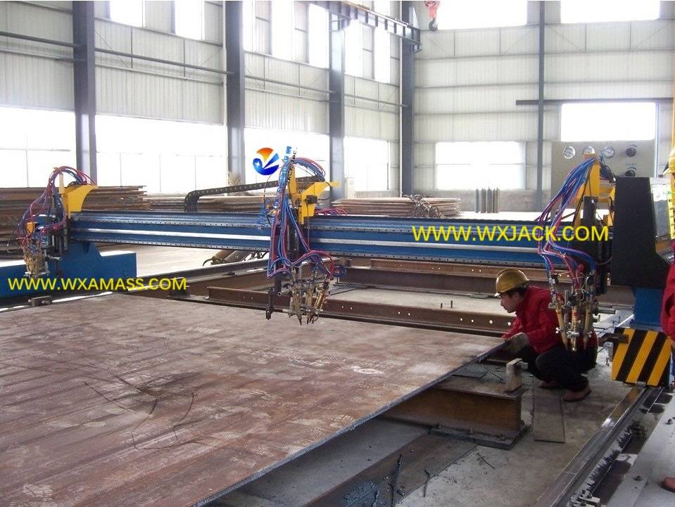 2 Triple Oxygen Fuel Flame Cutting Machine 3