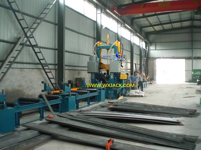 4 3 in 1 H Beam Assembly Welding Straightening Machine 89 CIMG2633
