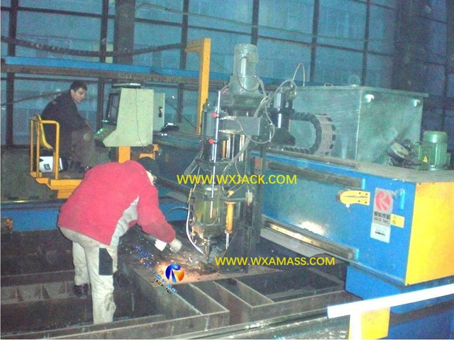 3 CNC Drilling and Cutting Machine 9