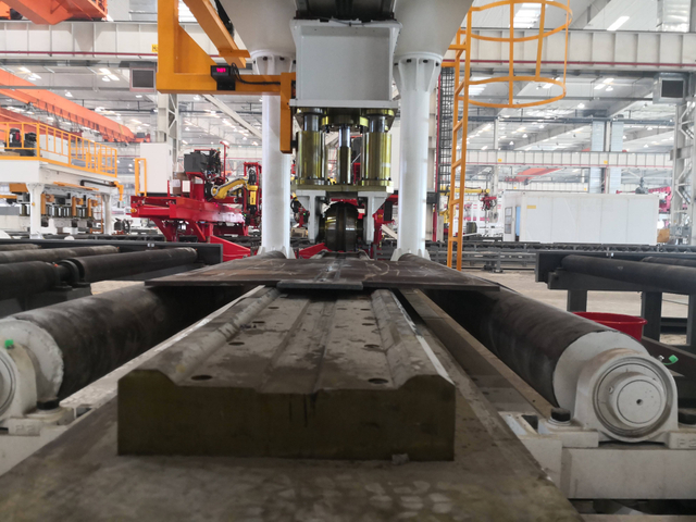 3 Steel Plate Butt Welding Seam Straightening Machine 33