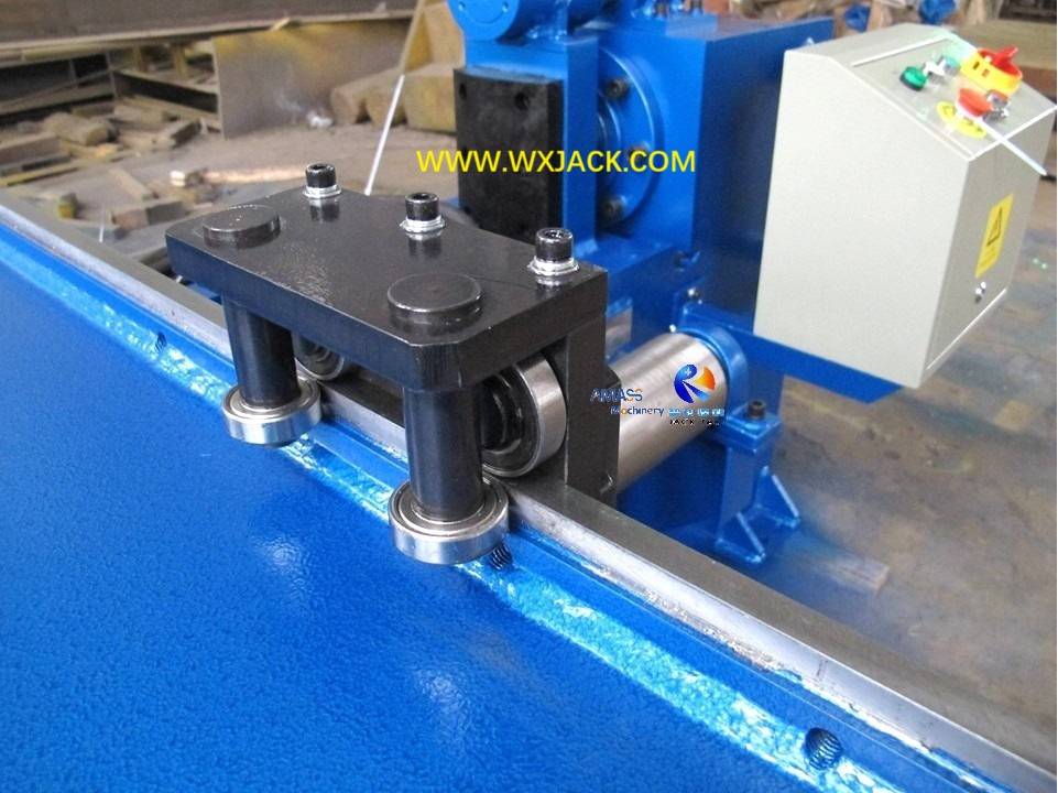 HJ20 Small Steel Structure BOX H Beam Longitudinal Straighten Machine