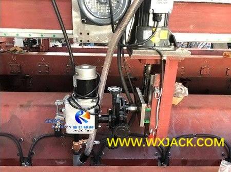 Fig5 Plate Butt Joint Welding Machine 47 IMG_5889