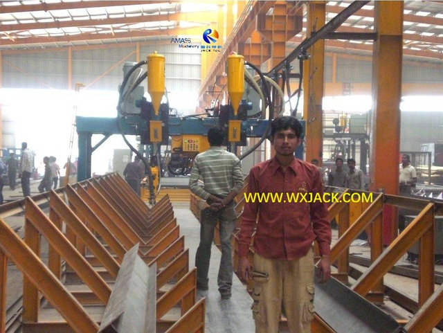 6 I H Beam Welding Machine 47 CIMG1896