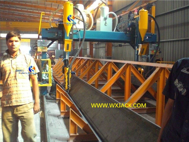 2 I H Beam Gantry SAW Welding Machine 45 CIMG1807