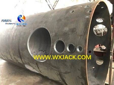 Fig4 5 or 7 Axis CNC Pipe Cutting Machine 45