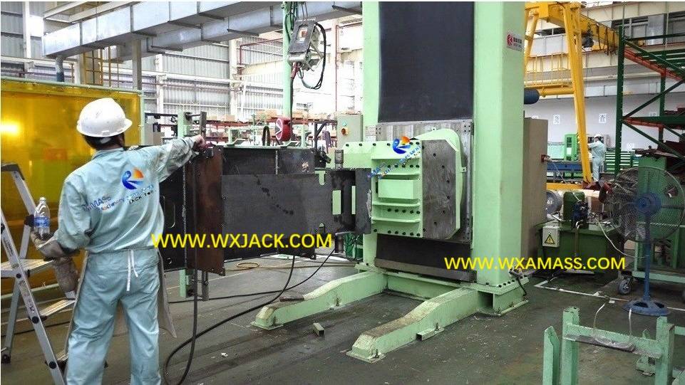 1.2Ton L Type Hydraulic Elevating And Electric Revolving Welding Positioner with Chuck