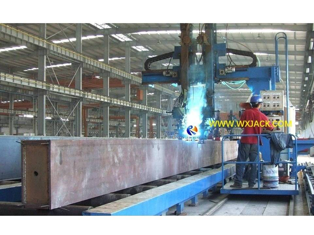 6 Boom type BOX Beam CO2 Back Welding Machine 1