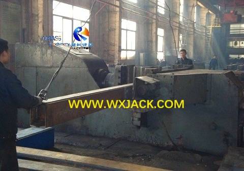 Fig5 Steel Structure BOX H Beam Straightening Horizontal Press 33