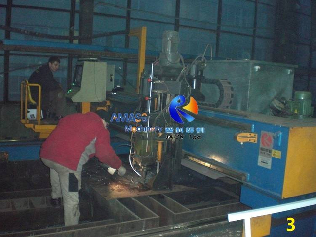 3 CNC Plate Cutting and Drilling Machine 9