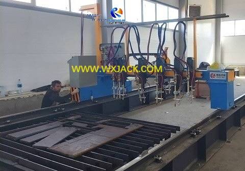 Fig2 CNC Strip Plate Cutting Machine 56