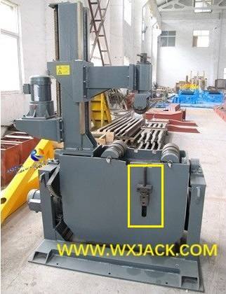 Fig5 Pipe Rotator Welding Positioner 5 IMG_1519