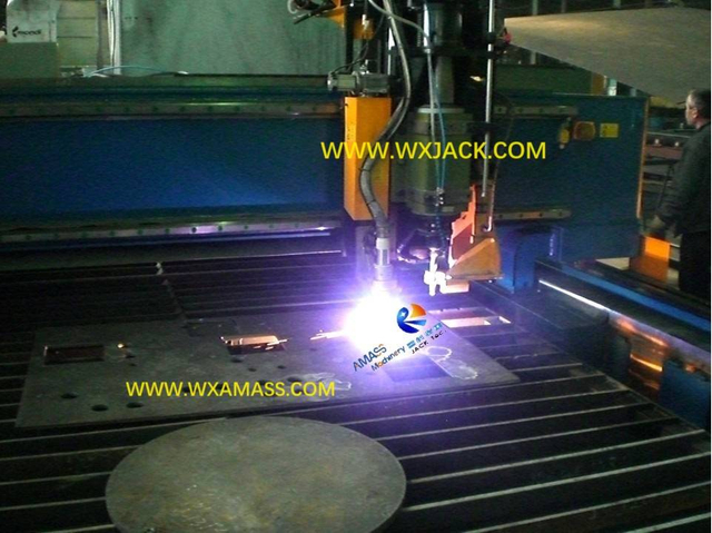 3 CNC Drilling and Cutting Machine 2