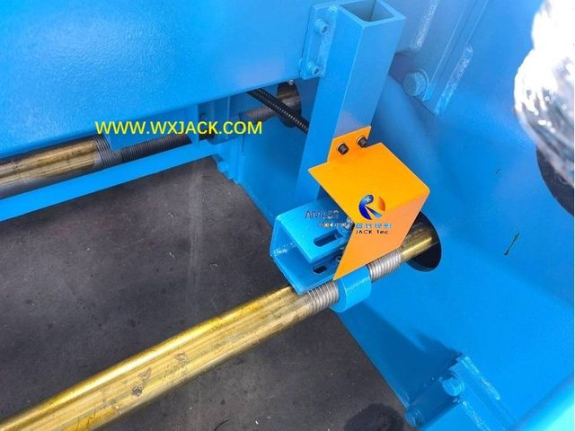 2 Three in One Integral Function H Beam Welding Machine 71