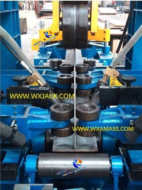 1 3 in 1 H Beam Assembly Welding Straightening Machine 128