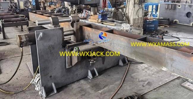 Fig2 Steel BOX H Beam Longitudinal Straightening Machine 18