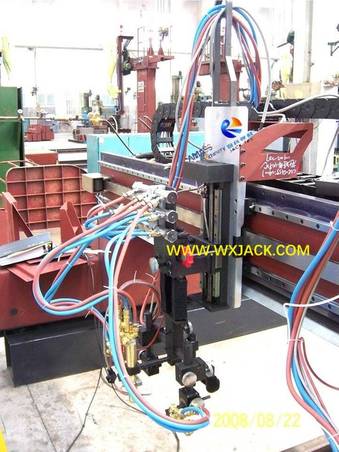 6 CNC Flame Triple Cutting Machine 8