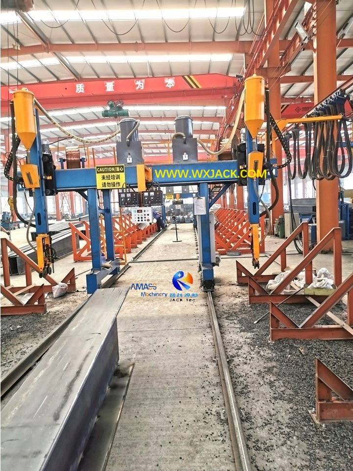 LHT T Type H Beam Submerged Arc Welding Machine
