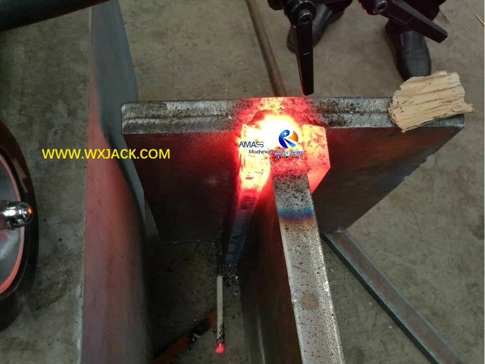 XD15 Overhanging Beam Consumable Nozzle Electroslag Welding Machine