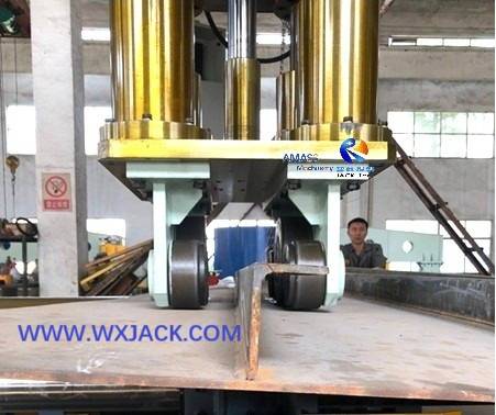 Fig3 Stiffener Plate Element Straightening Machine 18_20210902135253