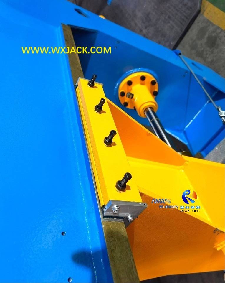 Z10 Automatic T Beam Assembly And Tack Welding Machine