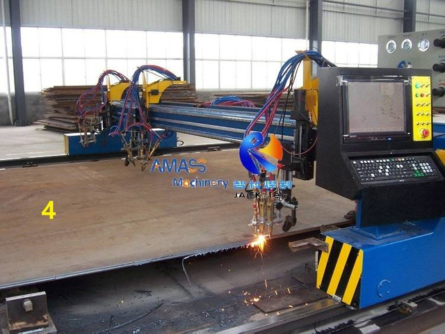 4 CNC Plasma Flame Cutting Machine 10- 火焰三割炬- 100_8376