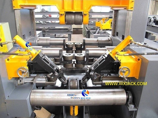 3 I H Beam Assembly and Tack Welding Machine 8 IMG_7189