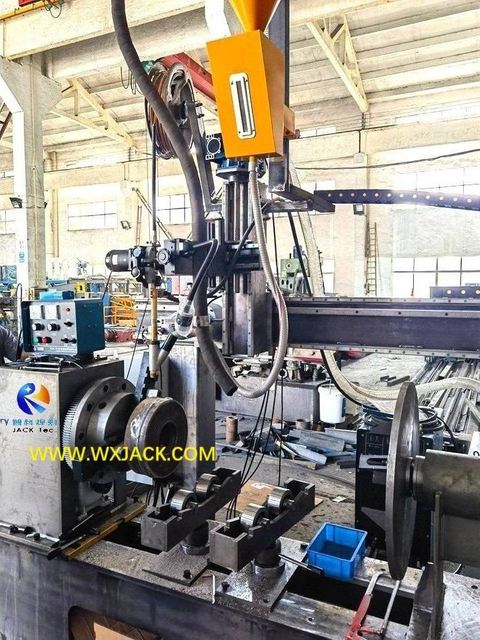 3 Pipe Flange Longitudinal and Circumferential Seam Welding Machine 6